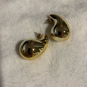 Anthropologie Gold Tetra tear drop earrings with stud backs